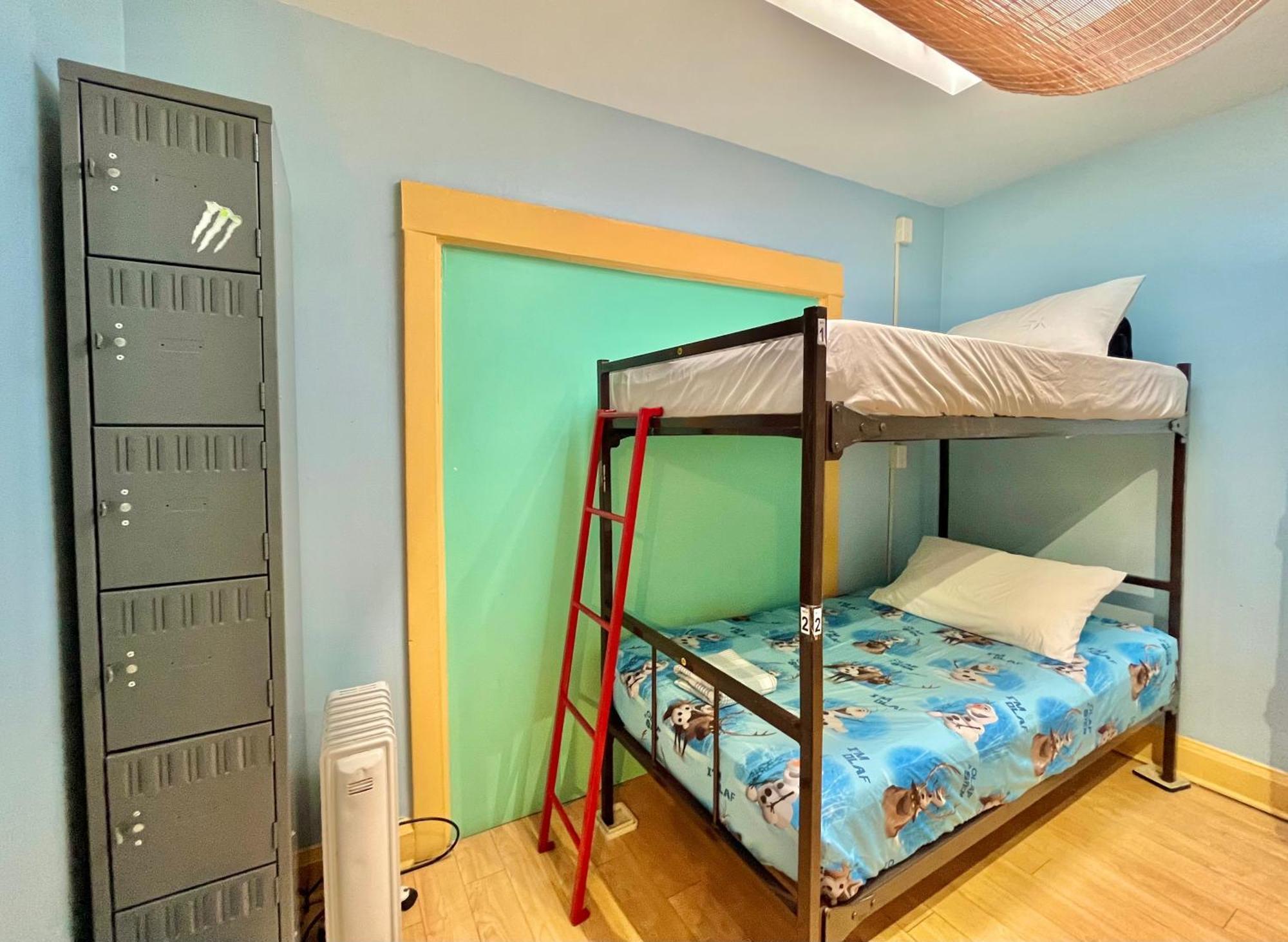 The Only Backpacker'S Inn (Adults Only) Toronto Exteriör bild